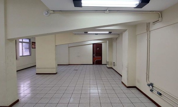 Sala para alugar, 838,81m² – Centro – Florianópolis.