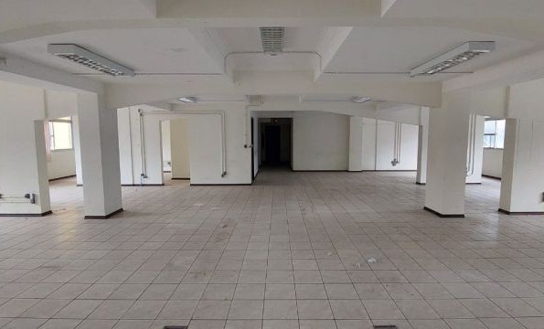 Sala para alugar, 838,81m² – Centro – Florianópolis.