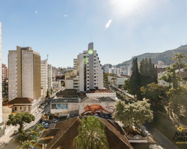 Prédio/Loja/Salas para alugar, 3.139,37m², 28 vagas de garagem – Centro – Florianópolis, SC.