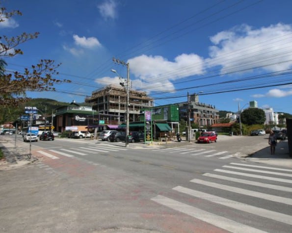 Terreno para alugar, 450,00m² – Jurerê – Florianópolis.