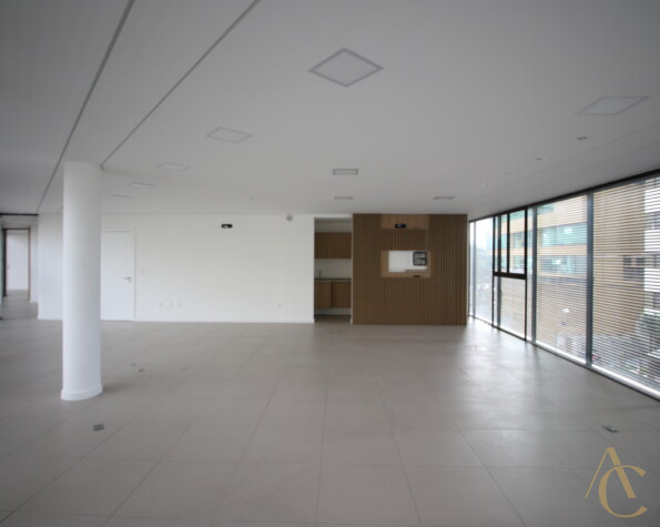 Sala para alugar, 114,44m² – Centro – Florianópolis