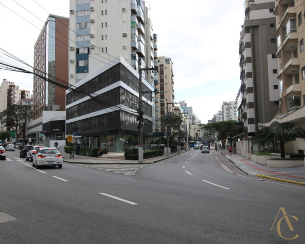 Sala para alugar, 114,44m² – Centro – Florianópolis