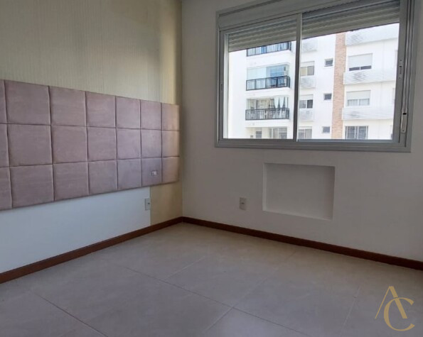 Apartamento para alugar, com 83,45m², 2 suítes – Abraão – Florianópolis, SC.