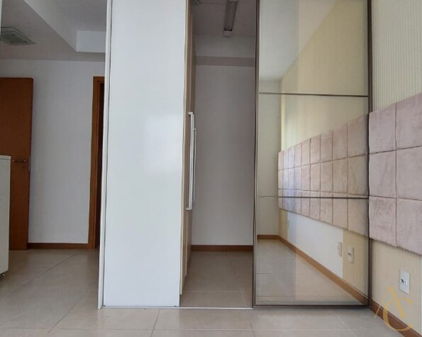 Apartamento para alugar, com 83,45m², 2 suítes – Abraão – Florianópolis, SC.