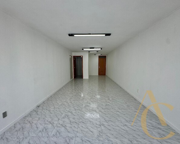 Sala para alugar, 39m² – Centro, Florianópolis, SC.