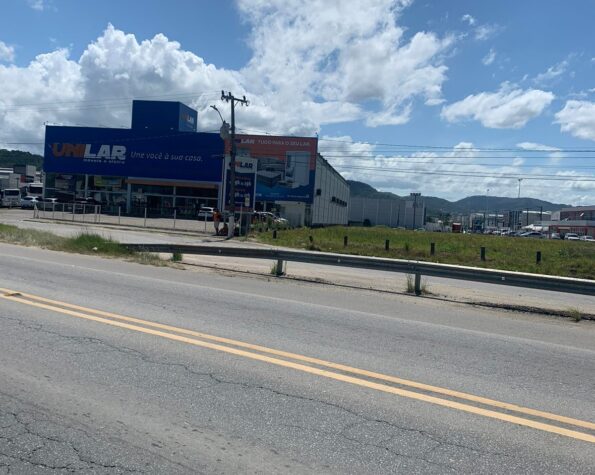 Galpão para alugar na SC 282, Palhoça, SC.