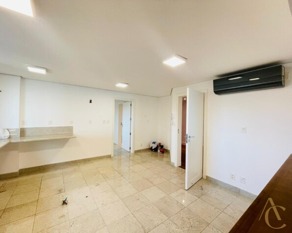 Apartamento para alugar, 4 suítes e vista para o mar – Agronômica – Florianópolis.