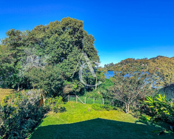 Casa para alugar, Vista Lagoa da Conceição – Canto da Lagoa – Florianópolis, SC.