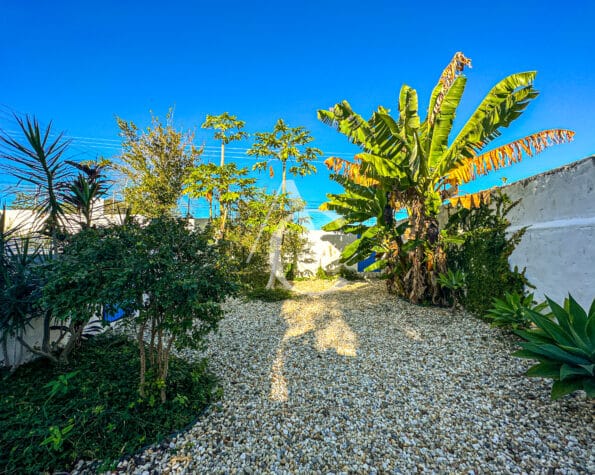 Casa residencial para locação – Lagoa da Conceição – Florianópolis/SC.