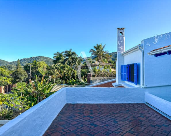 Casa residencial para locação – Lagoa da Conceição – Florianópolis/SC.