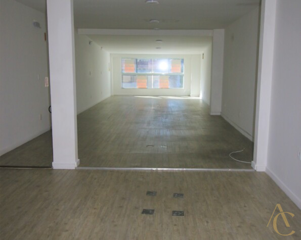 Sala para alugar, 58,95m² – Kobrasol – São José, SC.