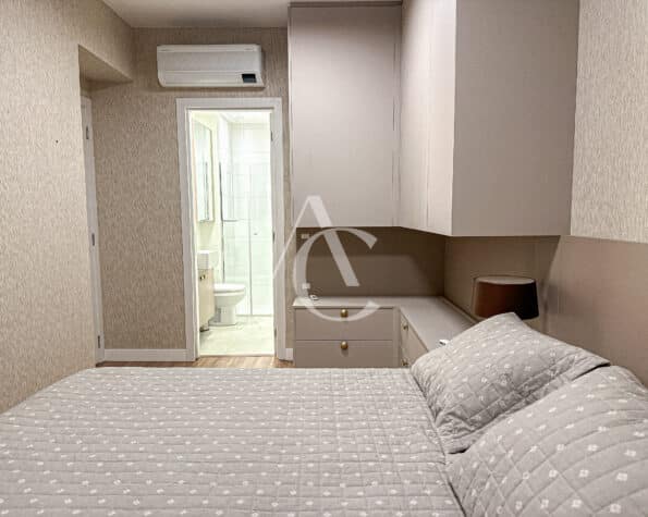 Apartamento à venda, 2 quartos sendo 1 suíte – Centro – Florianópolis, SC.