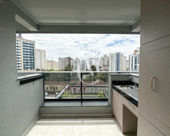 Apartamento à venda, 2 quartos sendo 1 suíte – Centro – Florianópolis, SC.