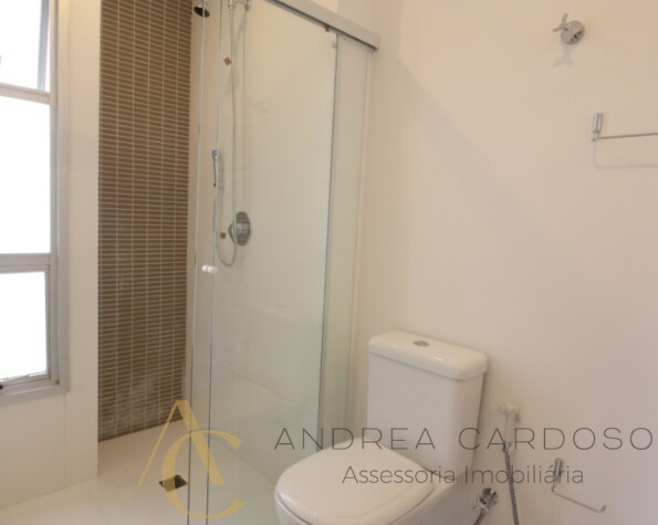 Apartamento para locação, 03 quartos sendo 01 suíte – Centro – Florianópolis.