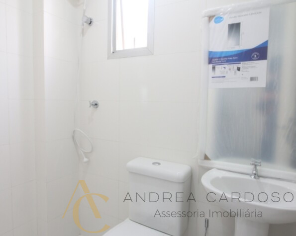 Apartamento para locação, 03 quartos sendo 01 suíte – Centro – Florianópolis.