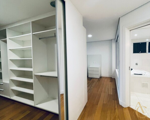 Apartamento para alugar – Agronômica, Florianópolis,SC.