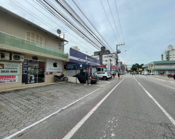 Casa a venda – Kobrasol, São José, SC.