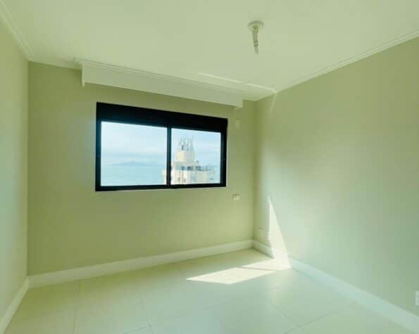 Apartamento para alugar – 2 suítes – Centro – Florianópolis, SC.