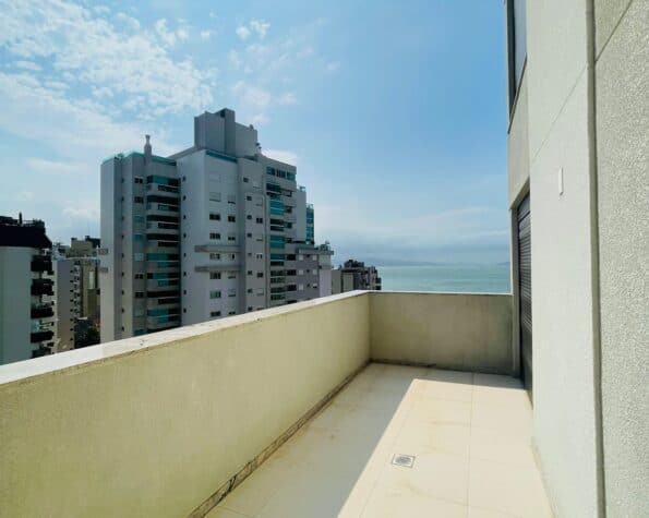 Apartamento para alugar – 2 suítes – Centro – Florianópolis, SC.