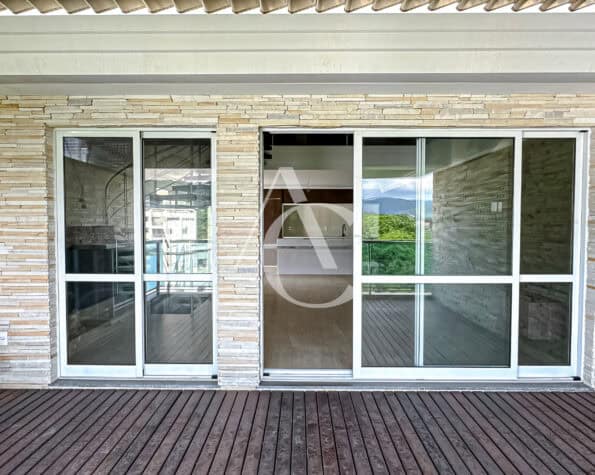 Apartamento à venda – Duplex –  Agronômica – Florianópolis, SC.