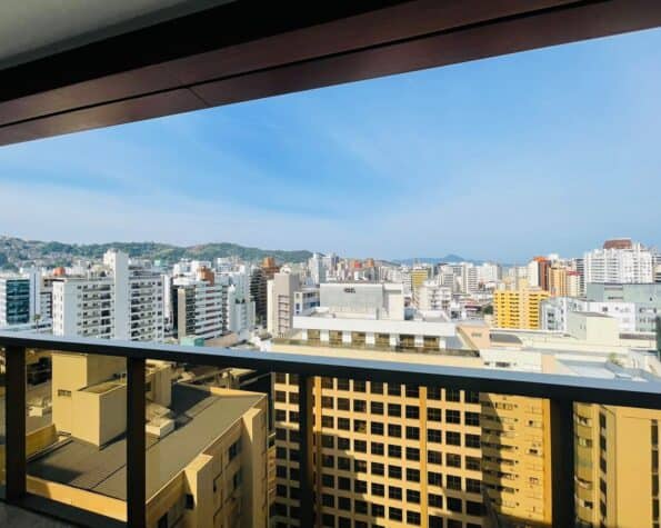 Apartamento para alugar, 3 suítes, Centro, Florianópolis, SC.