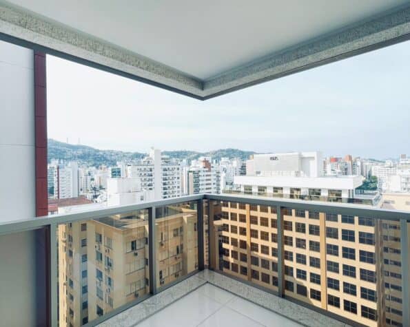 Apartamento para alugar, 2 suítes, Centro, Florianópolis, SC.