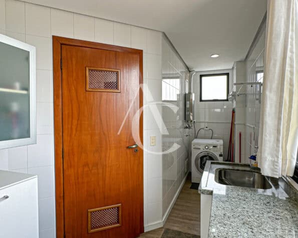 Apartamento à venda – Mobiliado – Estreito – Florianópolis, SC.