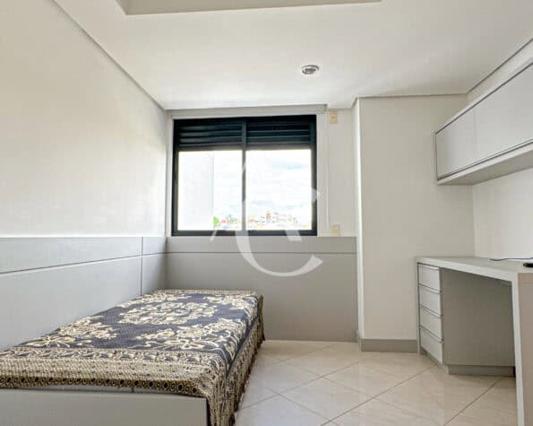 Apartamento à venda – Mobiliado – Estreito – Florianópolis, SC.