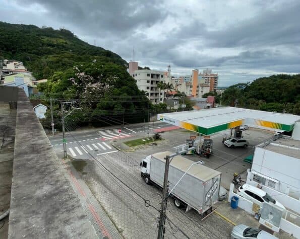 Prédio para locação, Pantanal, Florianópolis, SC.