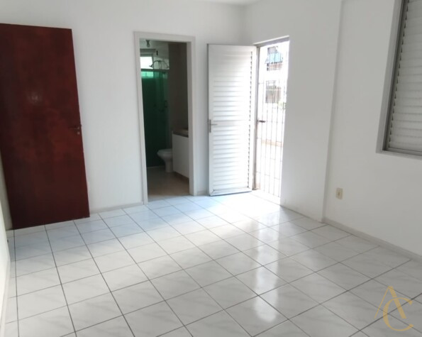 Apartamento para locação – Centro, Florianópolis, SC.