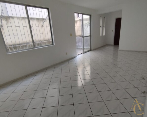 Apartamento para locação – Centro, Florianópolis, SC.