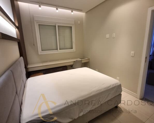 Apartamento à venda, mobiliado, 01 quarto – Centro, Florianópolis/SC.