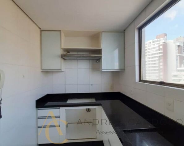 Apartamento à venda, 3 suítes, 3 vagas de garagem – Agronômica – Florianópolis, SC.