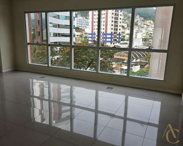 Sala para locação – Centro – Florianópolis, SC.