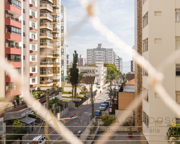 Apartamento à venda – 04 quartos – Mobiliado – Centro, Florianópolis/SC.