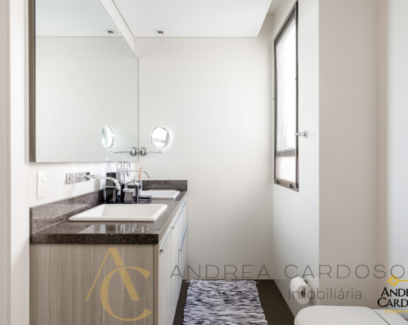 Apartamento à venda – 04 quartos – Mobiliado – Centro, Florianópolis/SC.