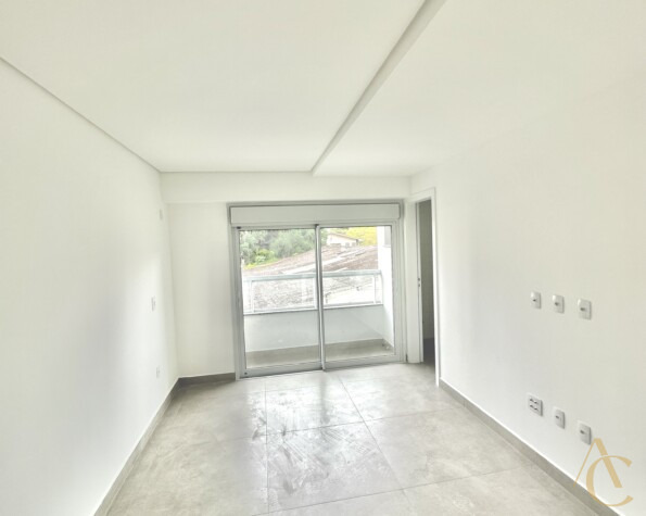 Apartamento para locação, 02 suítes – Centro – Florianópolis/SC.