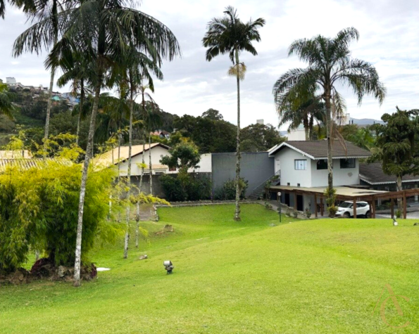 Loja para alugar – Carvoeira – Florianópolis/SC.