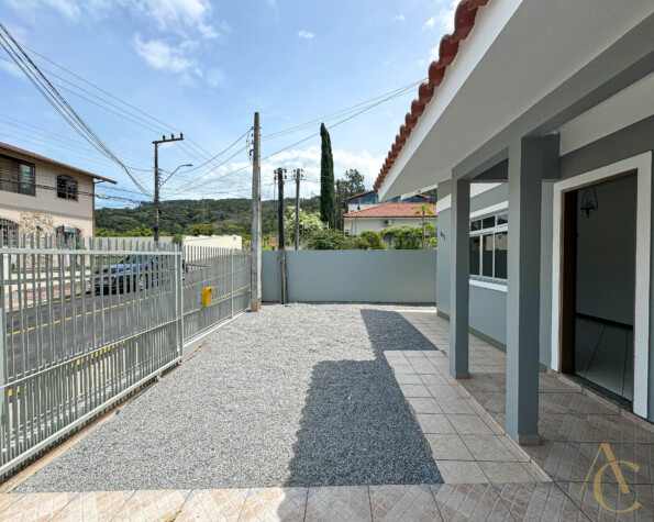 RESERVADO * Casa residencial para alugar – Roçado – São José/SC.