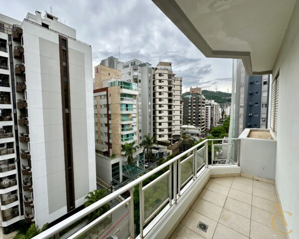 Apartamento para locação – Centro – Florianópolis/SC.